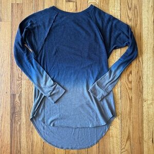 Treasure & Bond Lightweight Ombre Sweater Size M